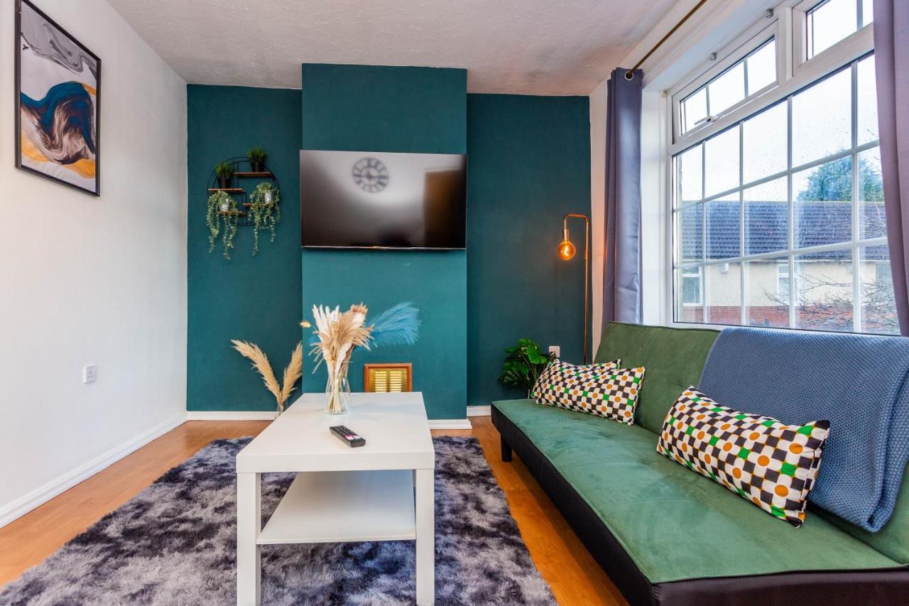 New Large 2 Bed Entire Apartment Near Newcastle Upon Tyne With Free Parking ภายนอก รูปภาพ